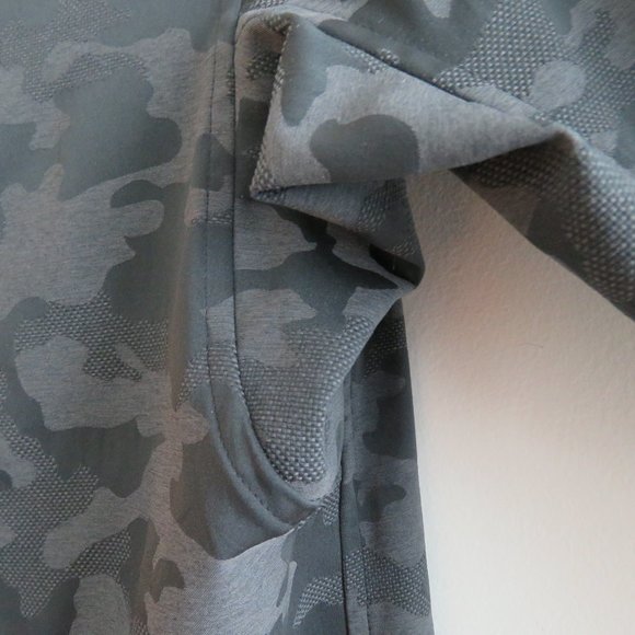 LULULEMON Down to the Wire Shirt in Black Obsidian Camo - Size S - Picture 10 of 15